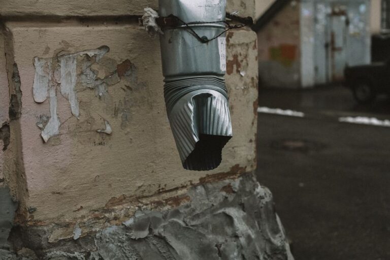 Gutter Installation and Repair: Costs, Types, and Maintenance Tips