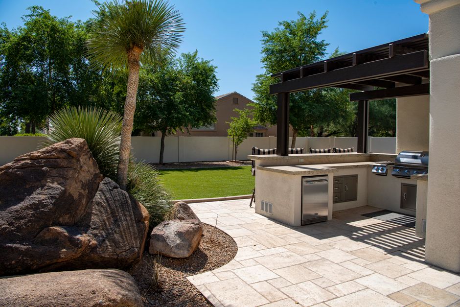 How to Design a Backyard Entertainment Area on Any Budget