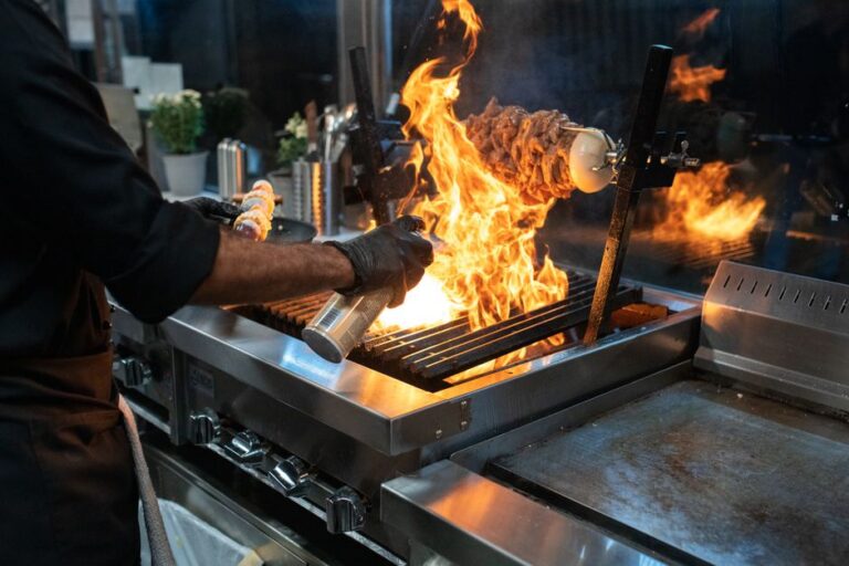Outdoor Kitchen Cost Guide: Budget, Mid-Range, and Luxury Builds