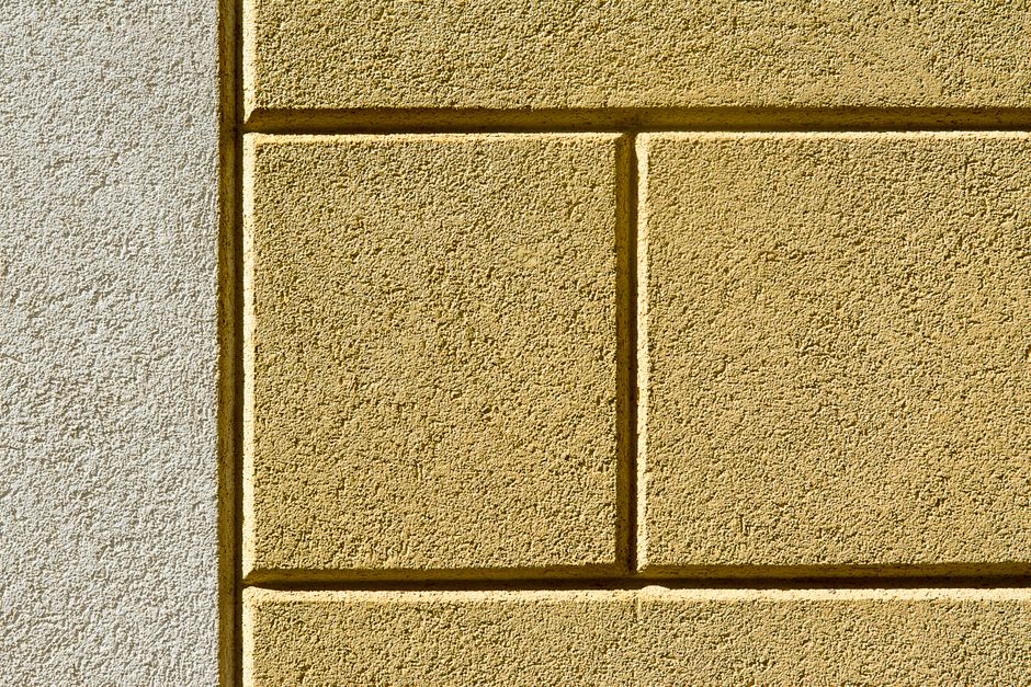 Stucco vs Brick Exterior: Pros, Cons, and Long-Term Costs